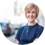 Die Fürther Pfarrerin Stefanie Schardien. (© ARD/BR/Markus Konvalin)