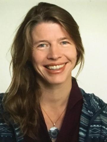 Esther Zeiher 