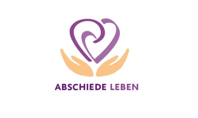 ein lila Herz und zwei geöffnete Hände