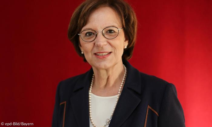 Sozialministerin Emilia Müller