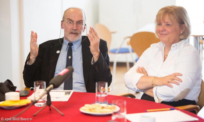 Synodalpräsidentin Annekathrin Preidel und ihr Vize Christoph Bodenstab