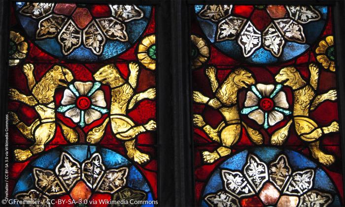 Vorbild für Martin Luthers Logo: Ausschnitt aus dem Löwen- und Papageienfenster der Augustinerkirche Erfurt.