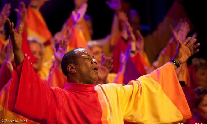Eric Bond und die »Gospelsterne«.