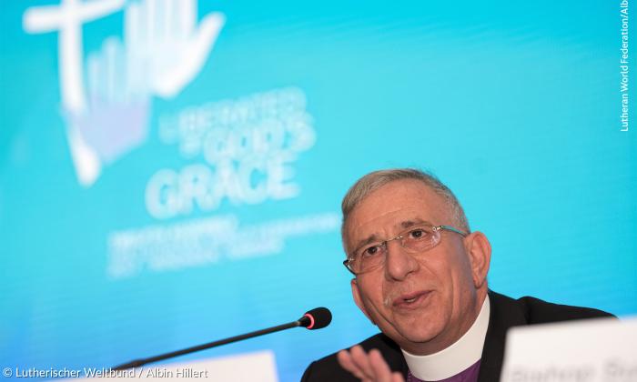 Der scheidende Präsident des Lutherischen Weltbunds, Munib Younan, bei der Vollversammlung des LWB in Windhuk, Namibia.