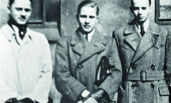 Ernst Leonhardt und Günter Berlin als Abiturienten 1942