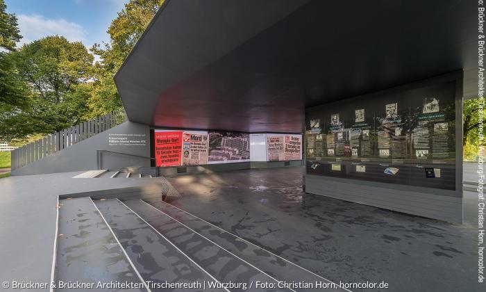 Gedenkort für die Opfer des Olympia-Attentats von 1972 mit Schautafeln.