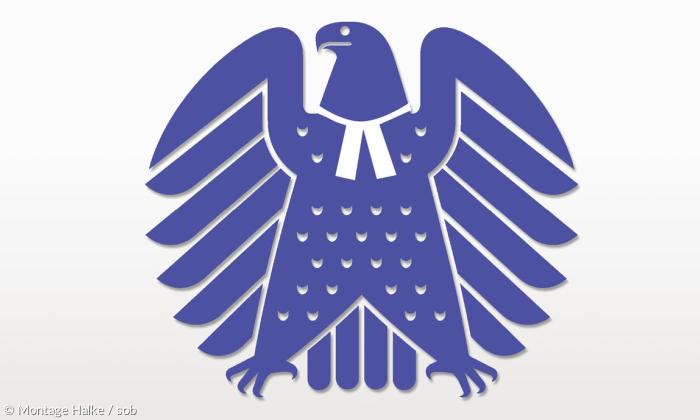 Bundesadler mit Beffchen