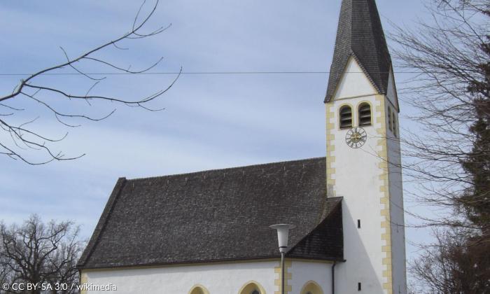 Filialkirche St. Valentin in Bergham (Otterfing) in Oberbayern.