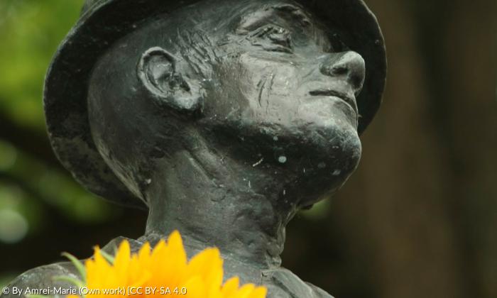 Karl Valentin Brunnen