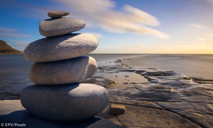 Spiritualität Steine am Meer 
