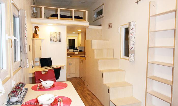 "Für einen Wiener Walzer wird's knapp, aber für eine Rumba reicht's locker", sagt Peter Pedersen über den Platz in seinem Tiny House.
