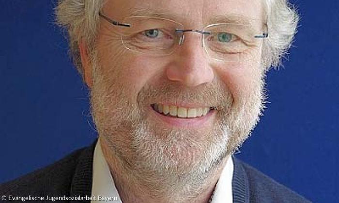 Klaus Umbach, Leiter der Evangelischen Jugendsozialarbeit Bayern (ejsa)