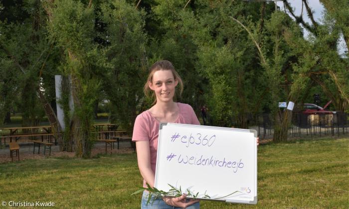 Christina Kwade beim Jubiläum der Weidenkirche