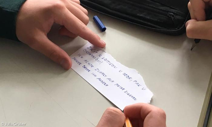 Ein tschechischer Austauschschüler schreibt auf, was er zu mehr Frieden in der Welt beitragen kann.