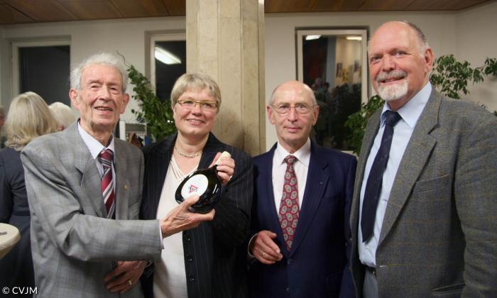 Die vier Vorsitzenden des CVJM seit 1945 bei der Feier zu Hermann Kupschs 90. Geburtstag im Jahr 2008