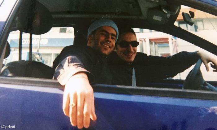 Kampf um Respekt: In den Straßen Wedding wurde er als Jude verprügelt, muslimische Freunde wie Şahin (rechts) hatte Arye (links) nur wenige.