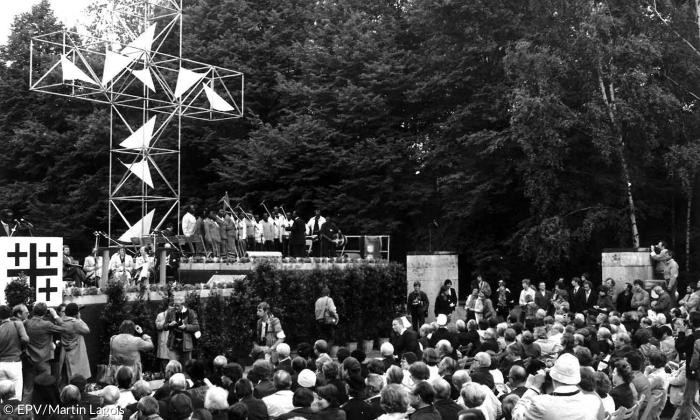Deutscher Evangelischer Kirchentag in Nürnberg 1979: Abschlussgottesdienst im Luitpoldhain