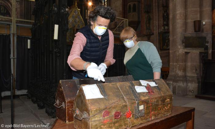 Restauration Sebaldusgrab St. Sebald Nürnberg 2019