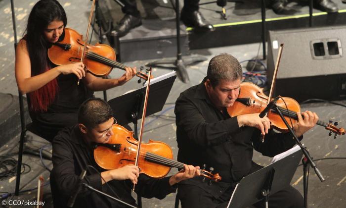 Klassik Orchester Geigen Musik Streicher 