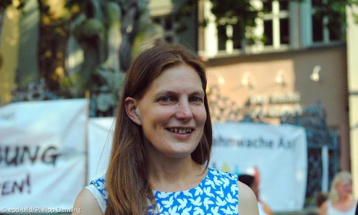 Pfarrerin Elsel Bamberg Mahnwache Asyl 2019