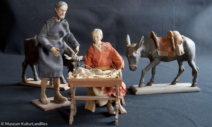 Krippenszene mit Ochs und Esel