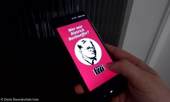 Dietrich Bonhoeffer Story Symbol