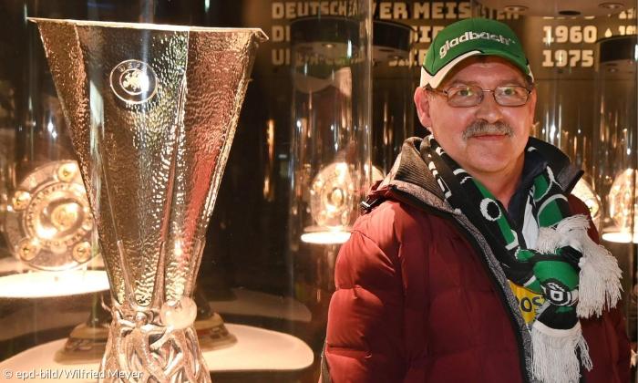 Reinhold Hutzler im Fußballstadion von Borussia Mönchengladbach