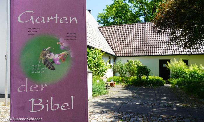 Evangelische Friedenskirche in Eichenau