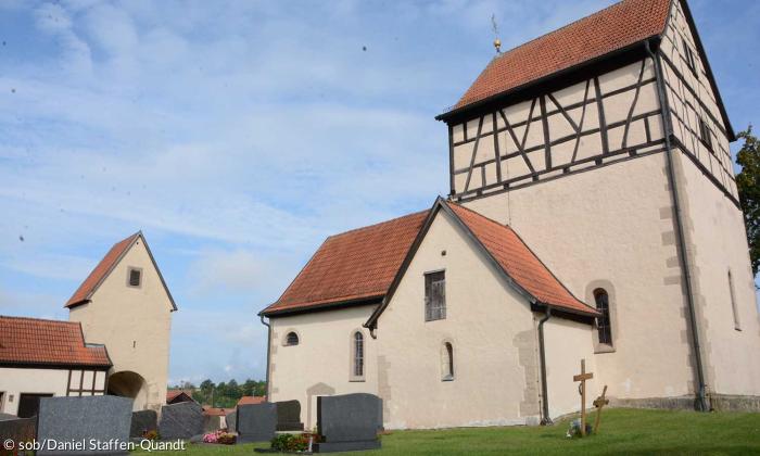 Kirchenburg in Serrfeld