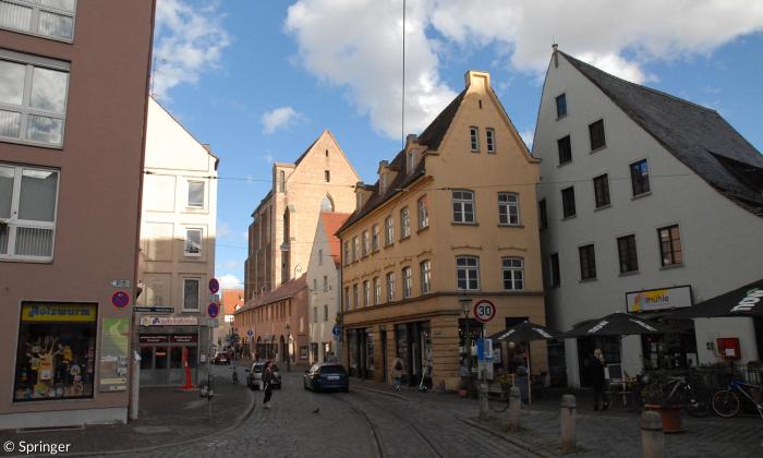 Barfüßerkirche Augsburg: Blick von der Kreßlesmühle nach Osten