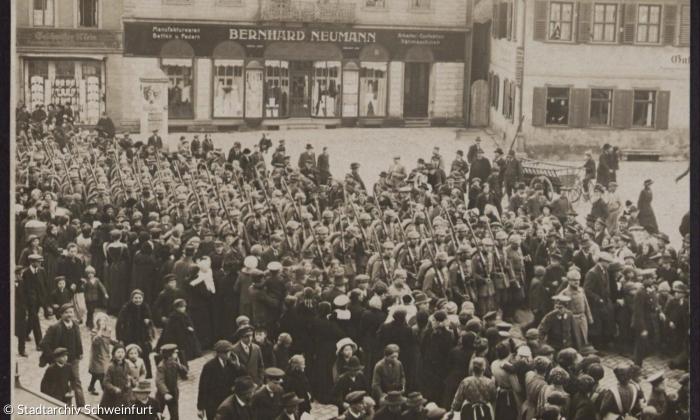 Wohn- und Geschäftshaus der Familie Neumann während des Ersten Weltkriegs. 