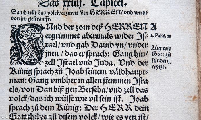 Für seine Prachtbibel schuf Froschauer eine eigene gut lesbare und kraftvolle Drucktype (Beginn des 24. Kapitels im 2. Samuelbuch).