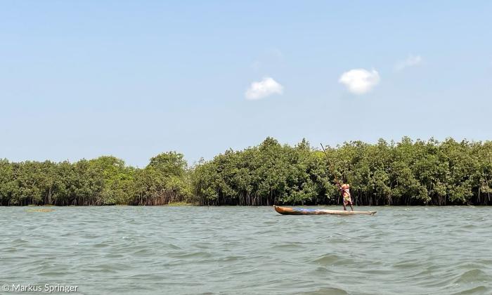 Fischer im Mono-Delta des Grand Popo, Benin.