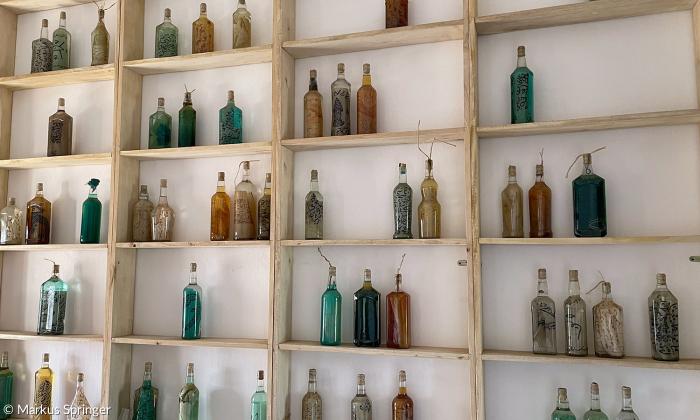 Installation von Aïcha Snoussi in der Fondation Zinsou in Ouidah.