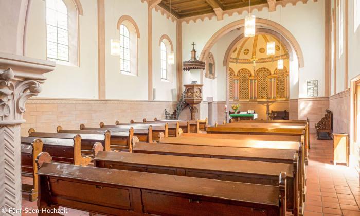 Kirchensaal der Friedenskirche 