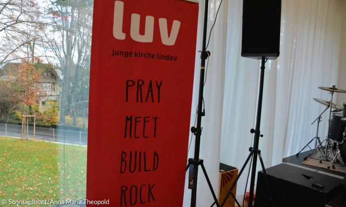 Luv junge Kirche 