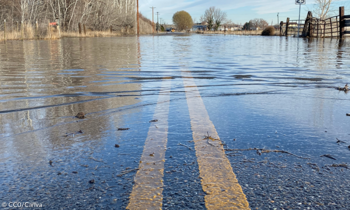 Hochwasser Überflutung Straße