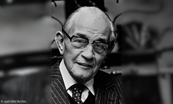 schwarz-weiß Portrait eines Theologen