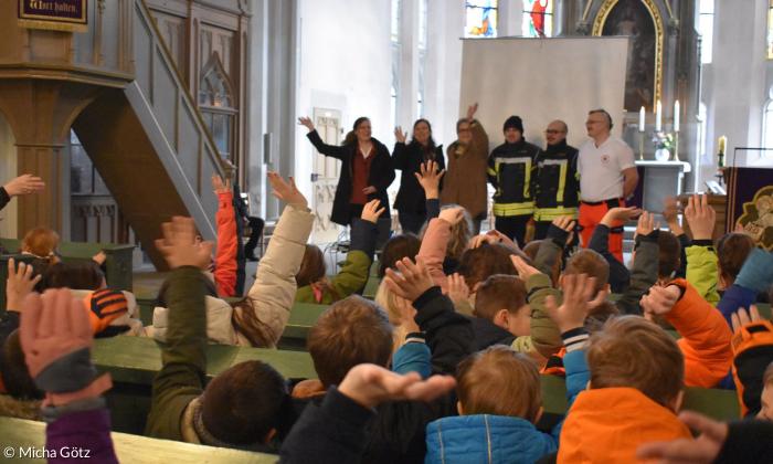 Viele Kinder beim Kinderbibeltag