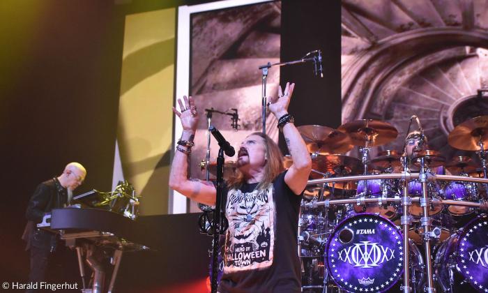 dream_theater_foto_harald_fingerhut