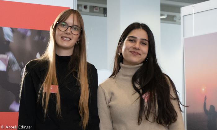 Ayana Lüdtke und Susanna Khakhan Samail auf de Messer "ConSozial" in Nürnberg.