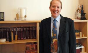 Erich Theodor Barzen ist Finanzchef der bayerischen evangelischen Landeskirche.