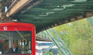 Die Wuppertaler Schwebebahn.