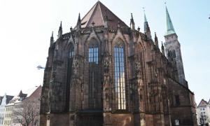 St. Sebald Evangelische Kirche Nürnberg außen