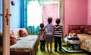 Wie wohnen Menschen in Armut? Eine Foto-Ausstellung zeigt intime Einblicke