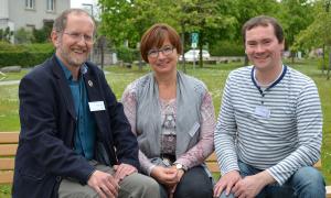 In Rufbereitschaft (von links): Jürgen Floß sowie die katholischen Kollegen Marion Mack und Christian Hohm.