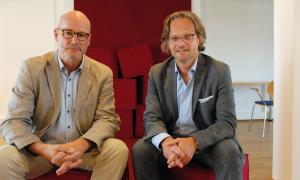 Thies Gundlach, Cheftheologe der EKD, und der Münchner Theologieprofessor Jörg Lauster, der die inhaltliche Ausrichtung des Reformationsjubiläums kritisiert.