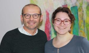 Katharina Schleifer, Lehrerin für Geschichte, und Christian Herpich.