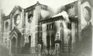 Brennende Synagoge in Ludwigsburg - Reichspogromnacht 9./10. November 1938