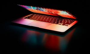Laptop mit Licht